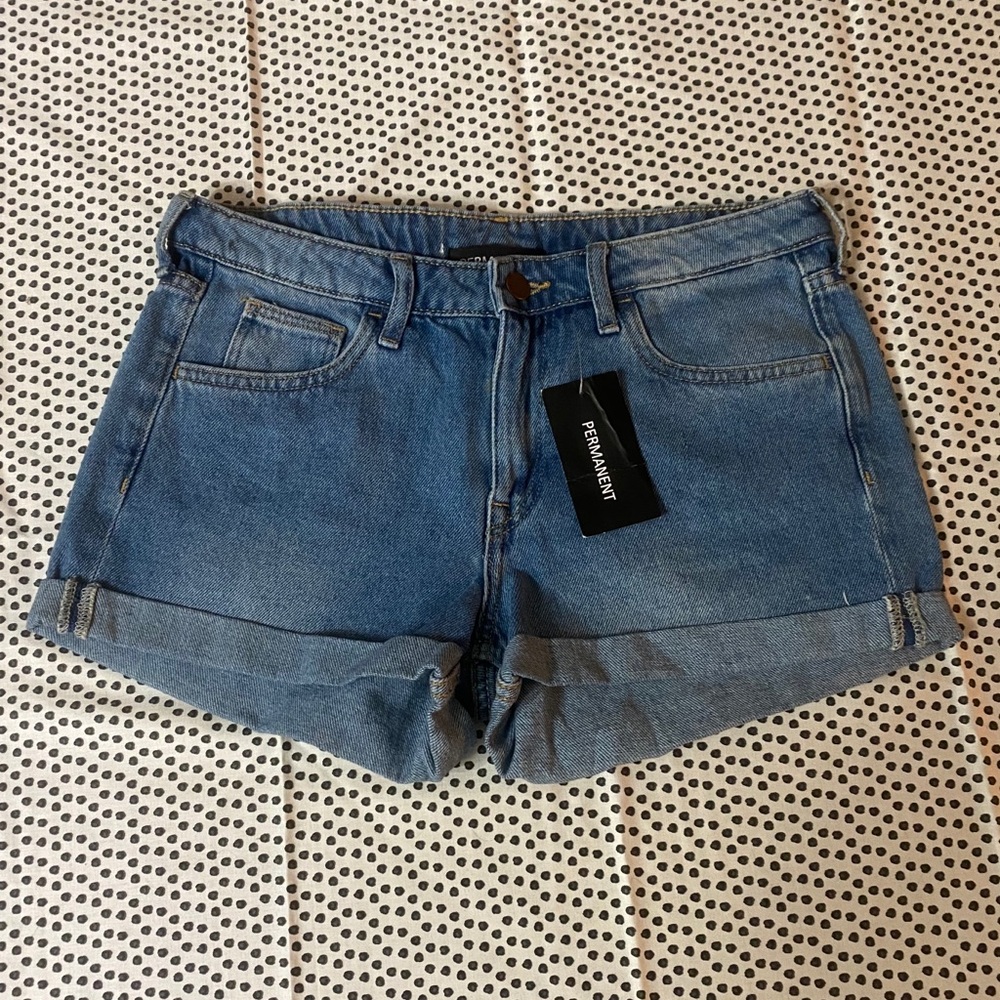 High-Waist Jeans